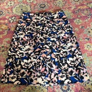 J.CREW patterned skirt// size 6// GUC